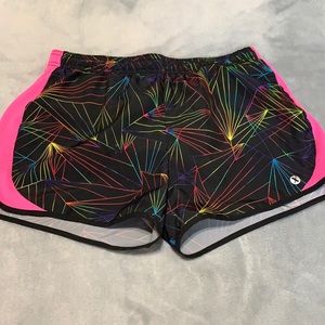 Girls Xersion shorts large